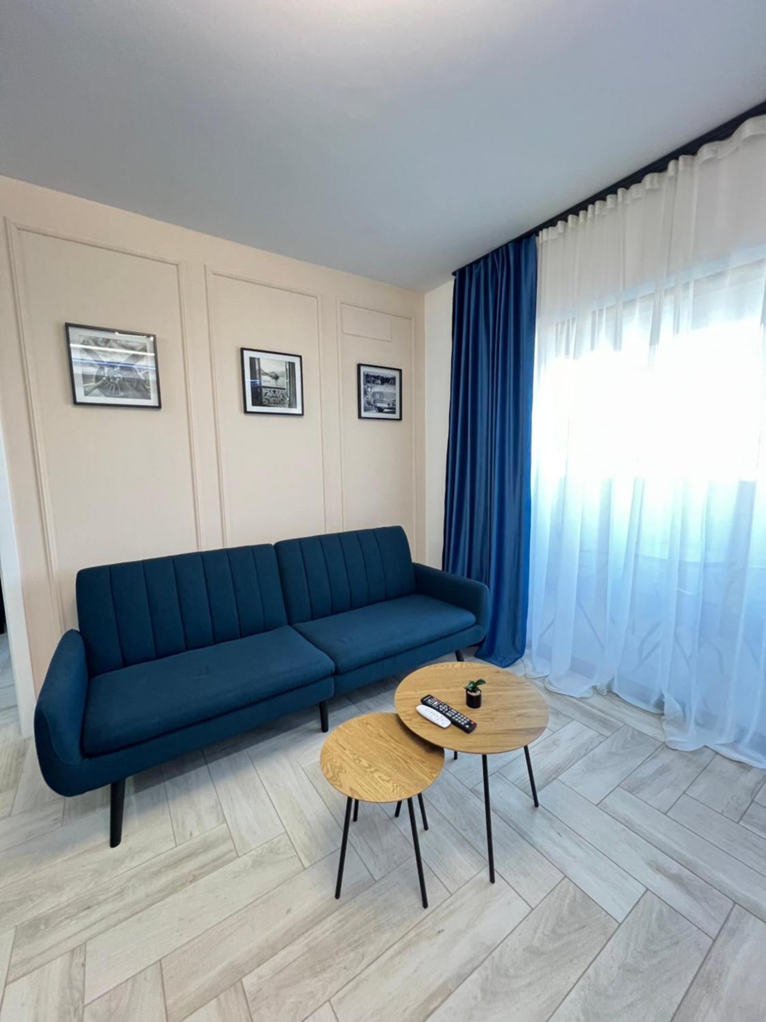 Sunny Avanera Apartment